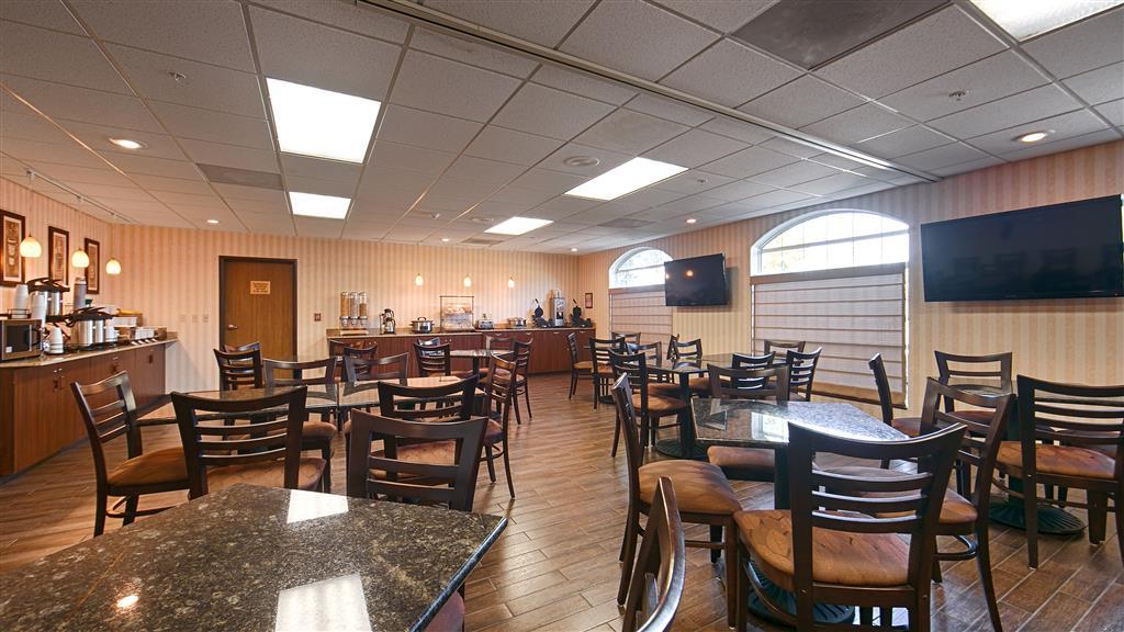 Best Western Plus Meridian Exterior photo