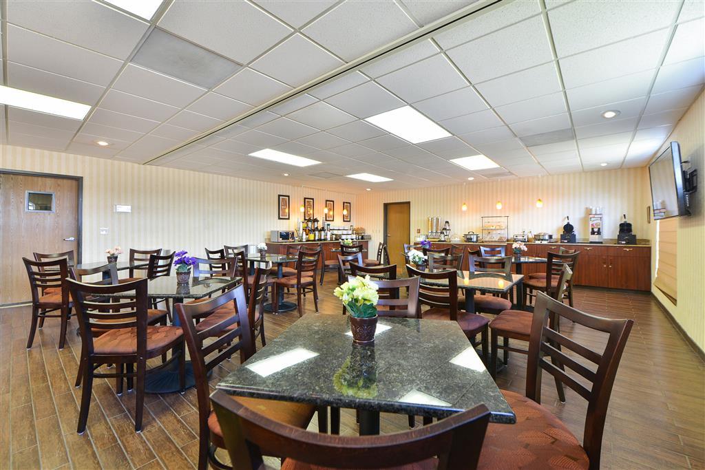 Best Western Plus Meridian Exterior photo